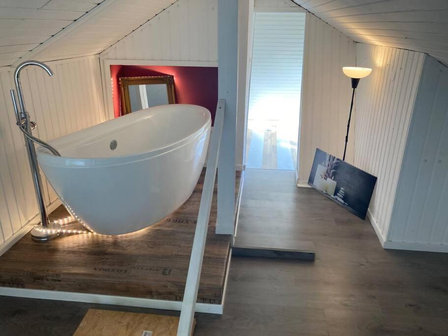 Behagliches Nurdachhaus Im Ferienhausgebiet Langelsheim Buitenkant foto