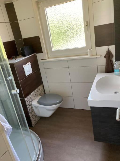 Behagliches Nurdachhaus Im Ferienhausgebiet Langelsheim Buitenkant foto